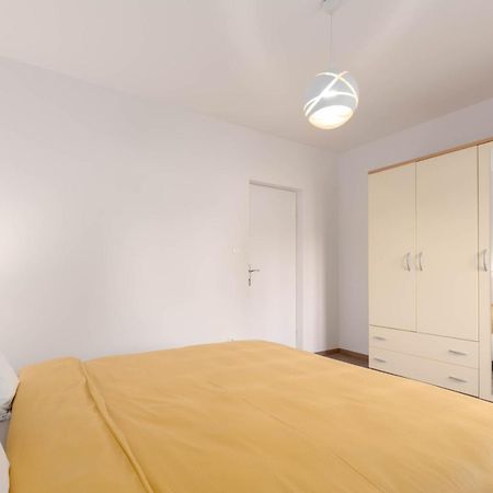 Newly Renovated Holiday Apartment Sirius Πόρετς Εξωτερικό φωτογραφία