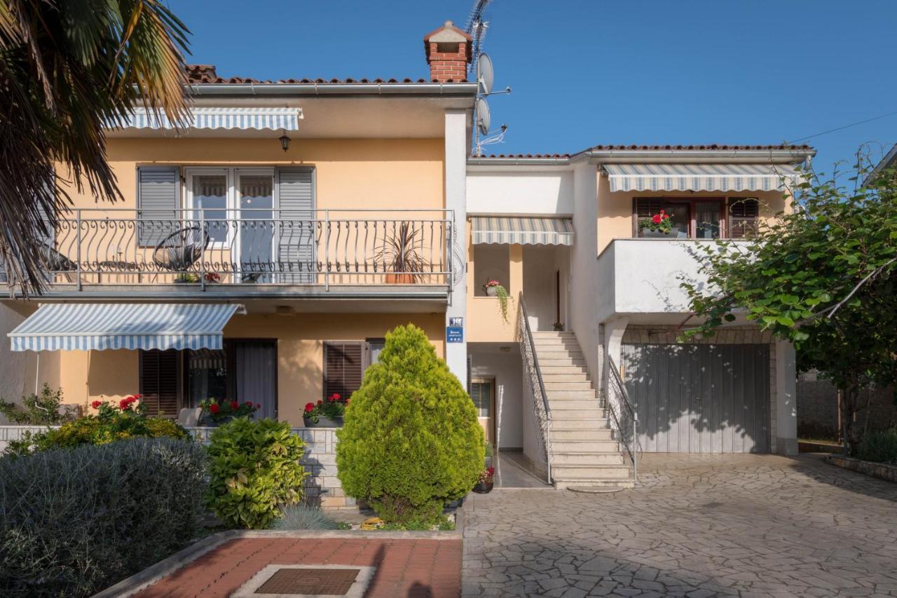 Newly Renovated Holiday Apartment Sirius Πόρετς Εξωτερικό φωτογραφία