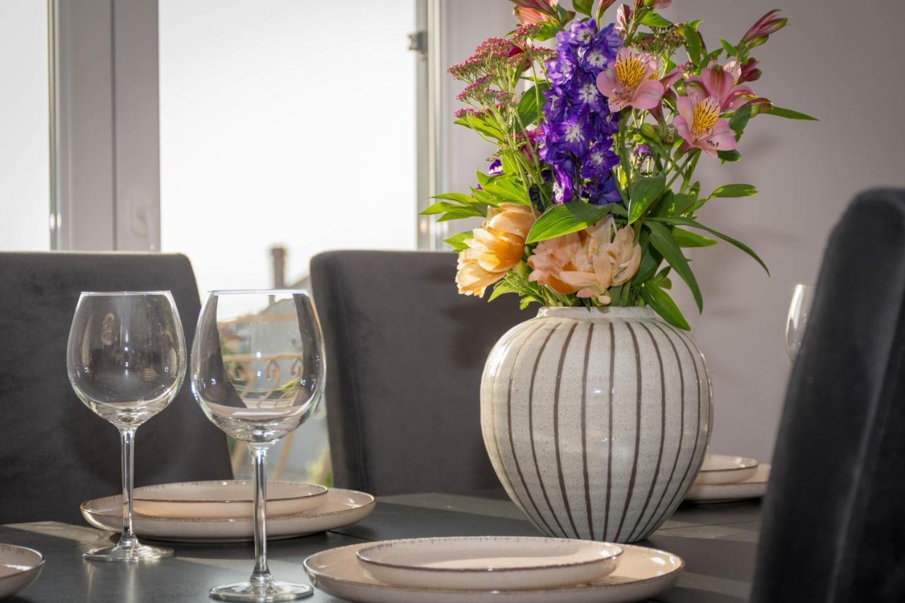 Newly Renovated Holiday Apartment Sirius Πόρετς Εξωτερικό φωτογραφία